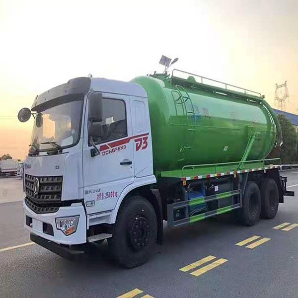 Dongfeng special bottom D3 after eight wheel suction truck